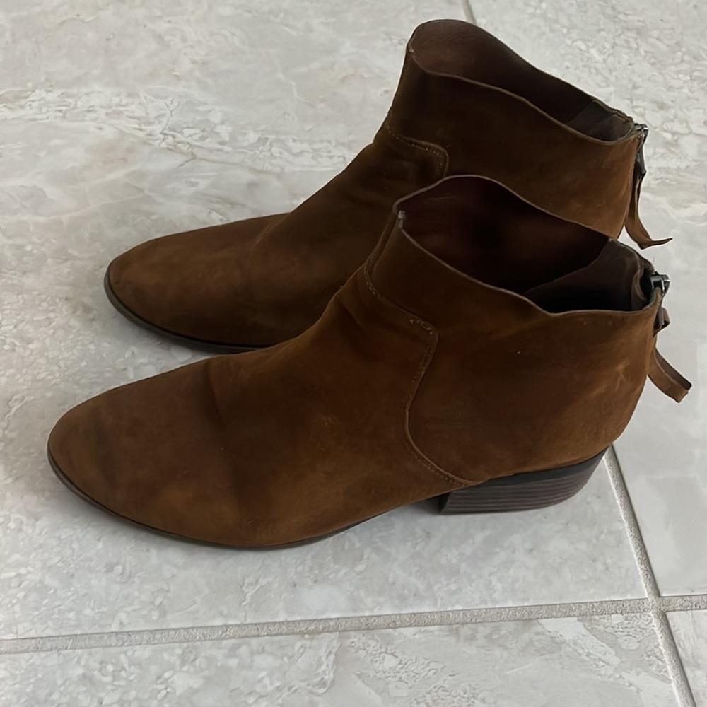Lucky Brand brown suede booties with back zipper, size 9 with 1.5” heel.